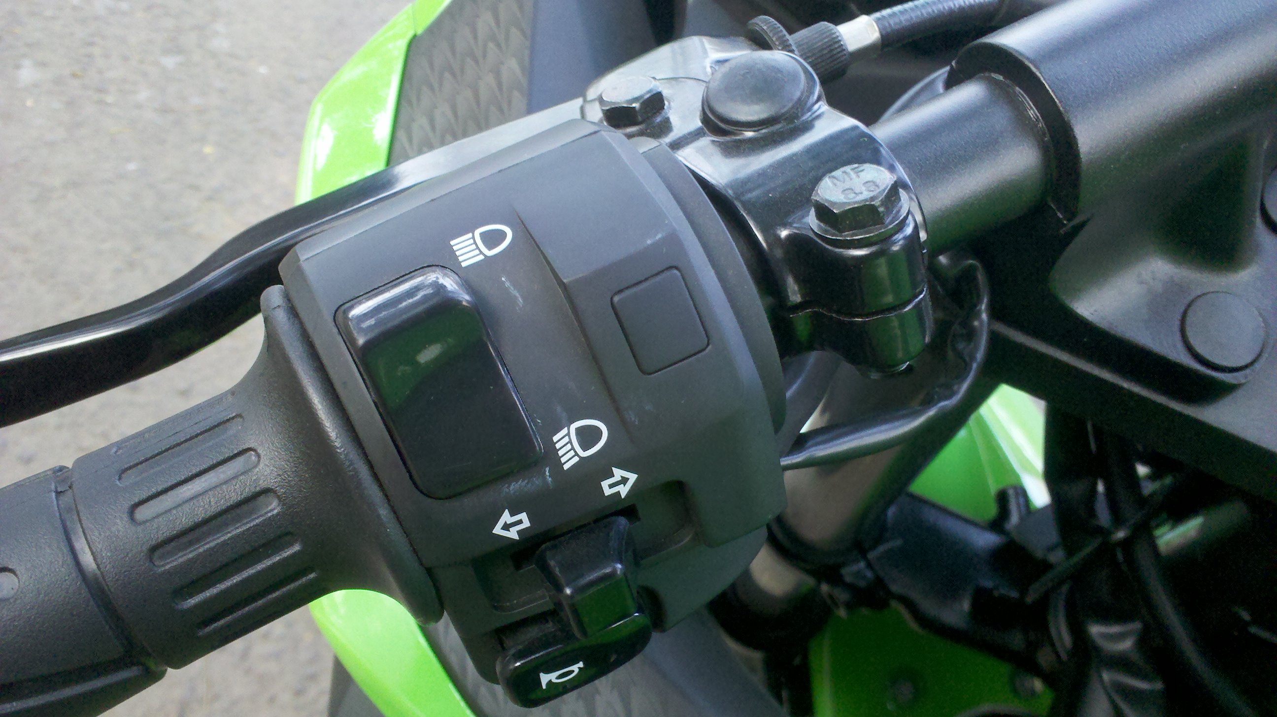 2013 Kawasaki Ninja 250 Fi Riding Impression Part 1 First Look